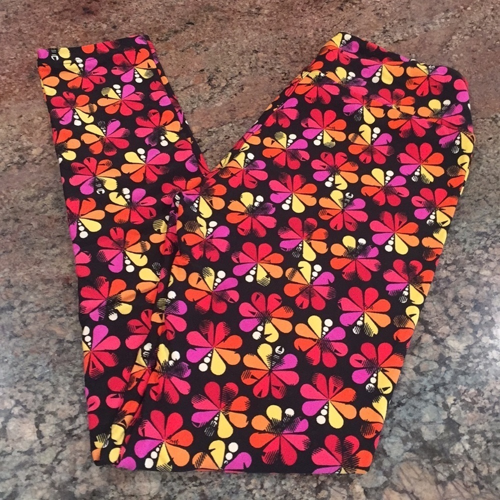 OS‎ NWOT LuLaRoe Leggings C02 4461